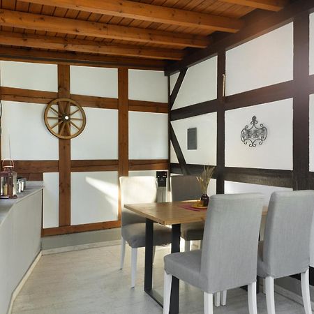 Ferienwohnung Am Huegel 슈말렌부르크 외부 사진